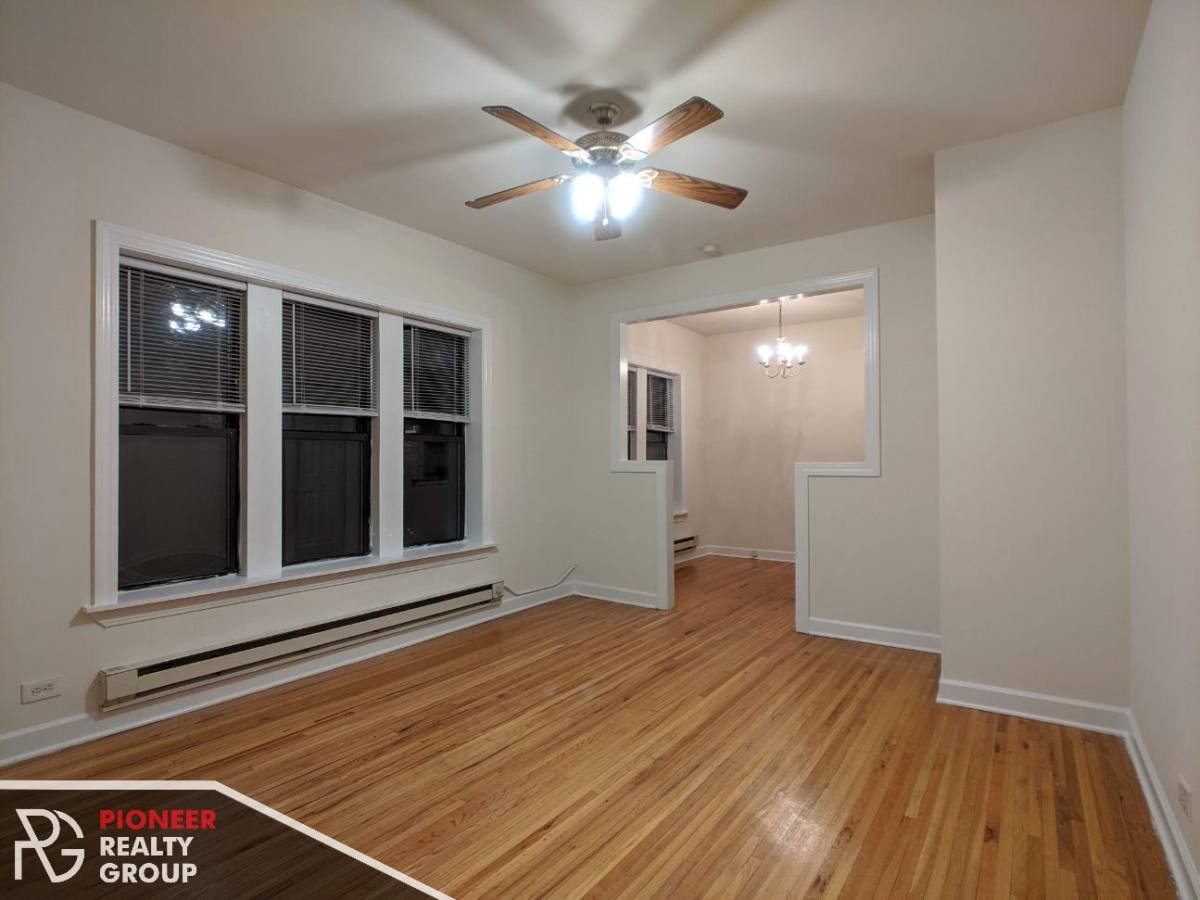 Apartment for rent at 3823 N Fremont, Chicago, IL 60613