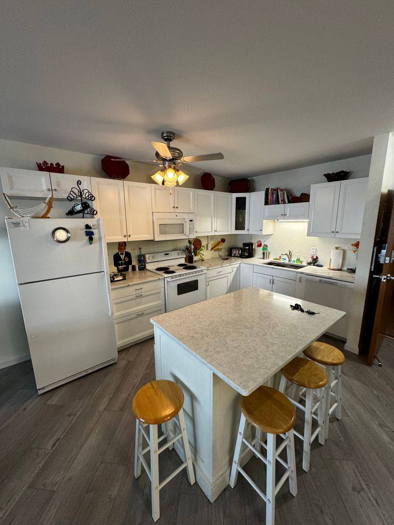 Condo for rent at 315 Park Lake Blvd, Detroit Lakes, MN 56501
