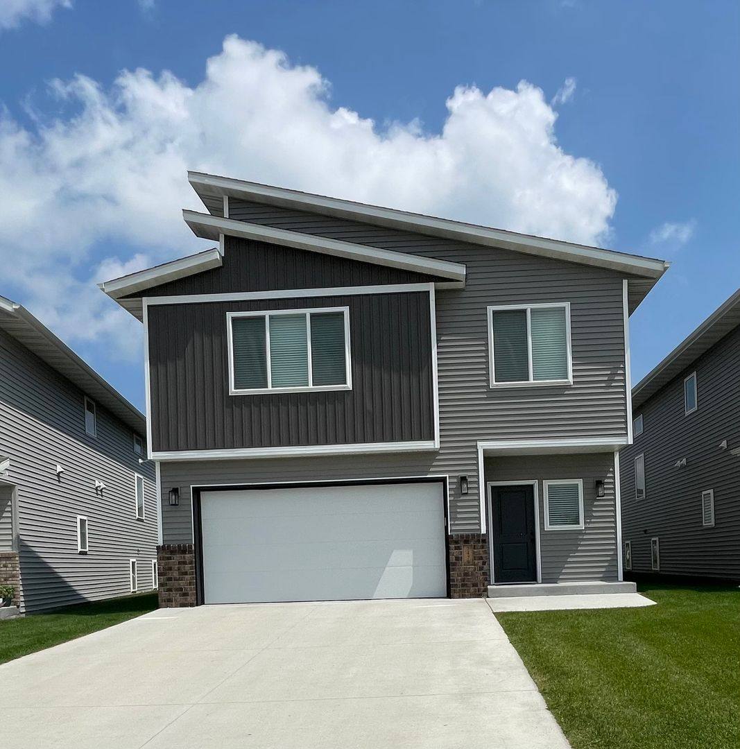 House for rent at 7478 24th St S, Fargo, ND 58104