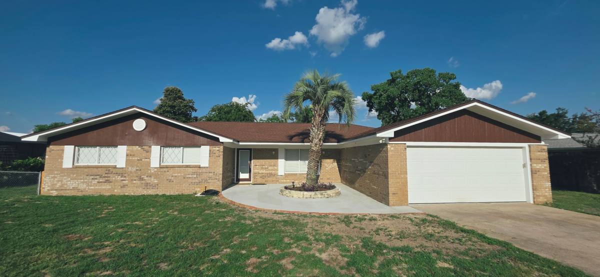 House for rent at 619 Old Forest Way Rd, Panama City, FL 32404