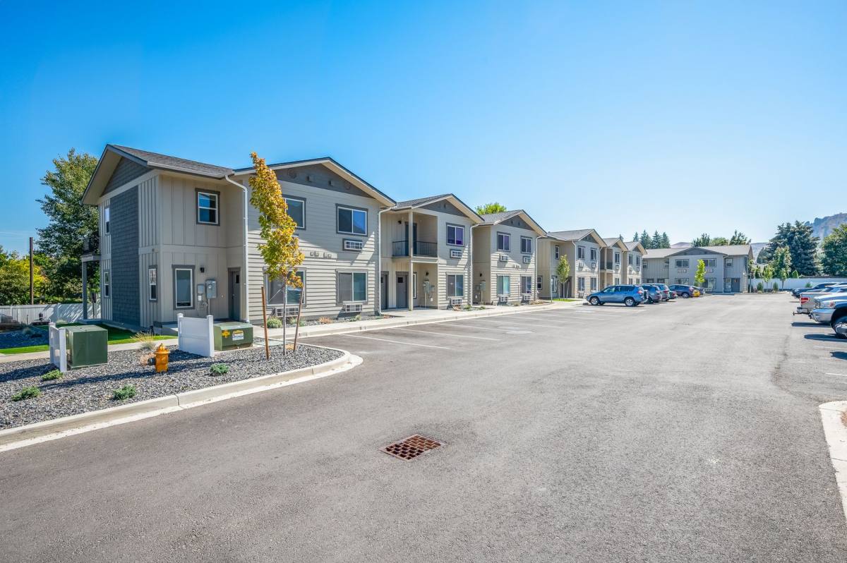 Apartment for rent at 1417 5th St, Wenatchee, WA 98801