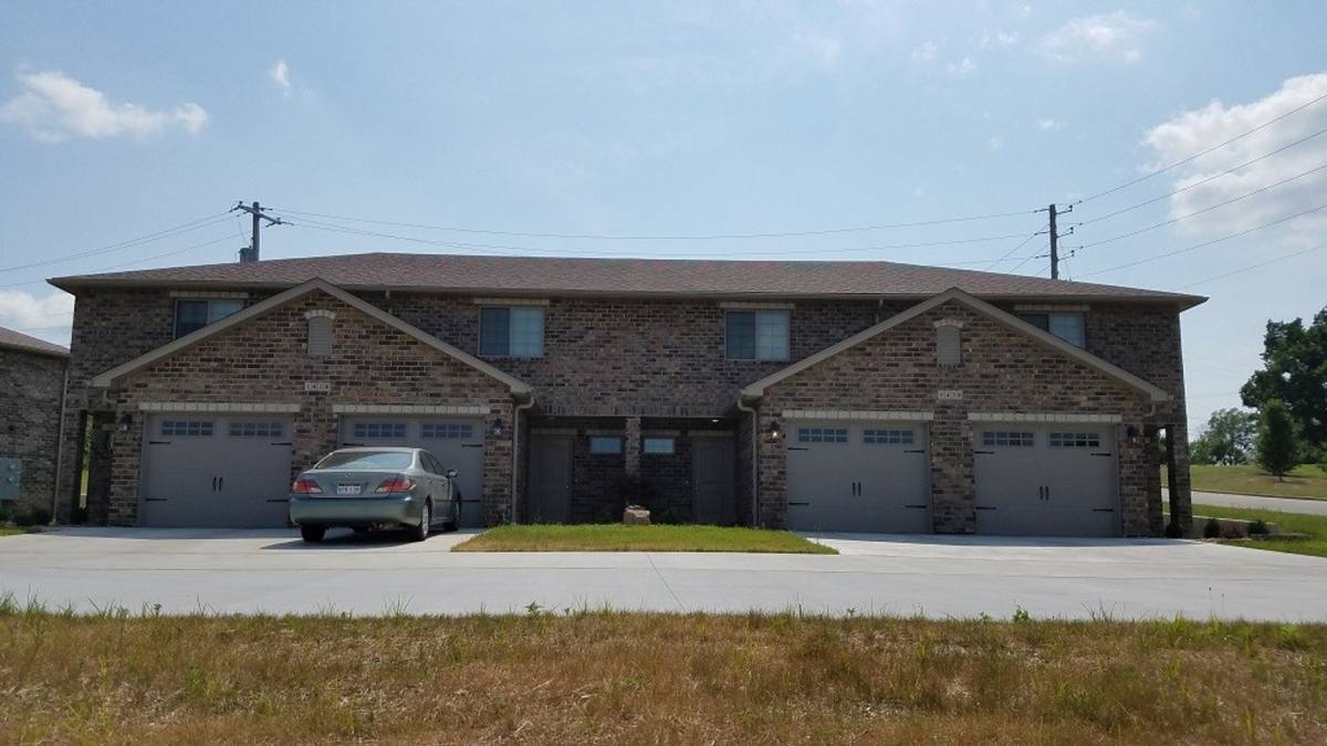 Apartment for rent at 1420 Truman Ave, Rolla, MO 65401