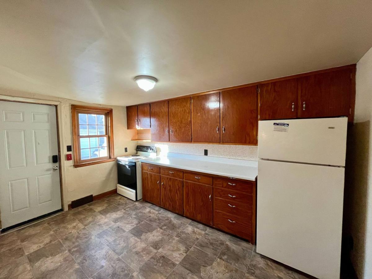 Apartment for rent at 114 S 2nd Ave, Wausau, WI 54401
