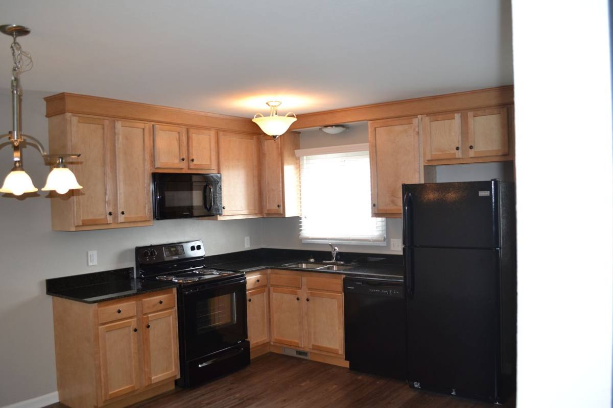 Apartment for rent at 151 - 157 Edgewood Dr, Perrysburg, OH 43551