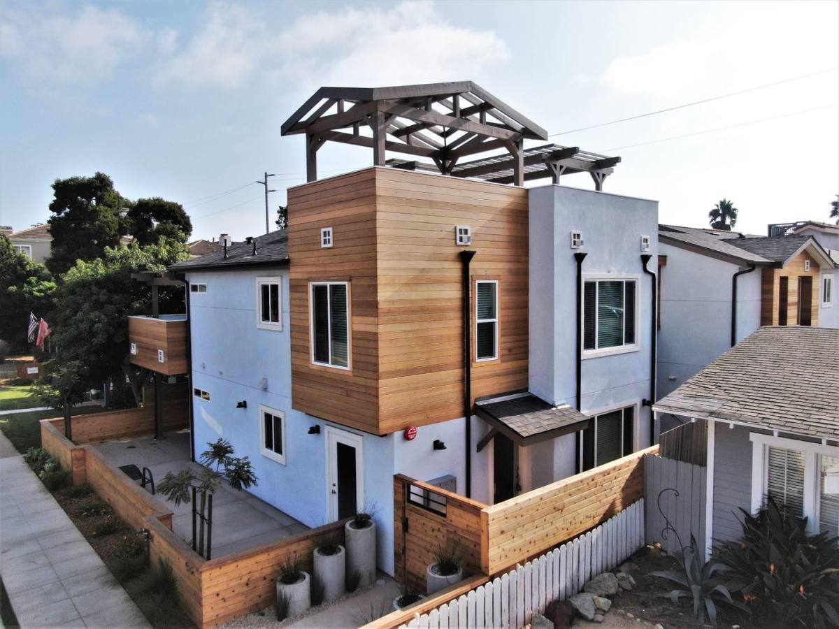 Condo for rent at 519 N Tremont St #B, Oceanside, CA 92054