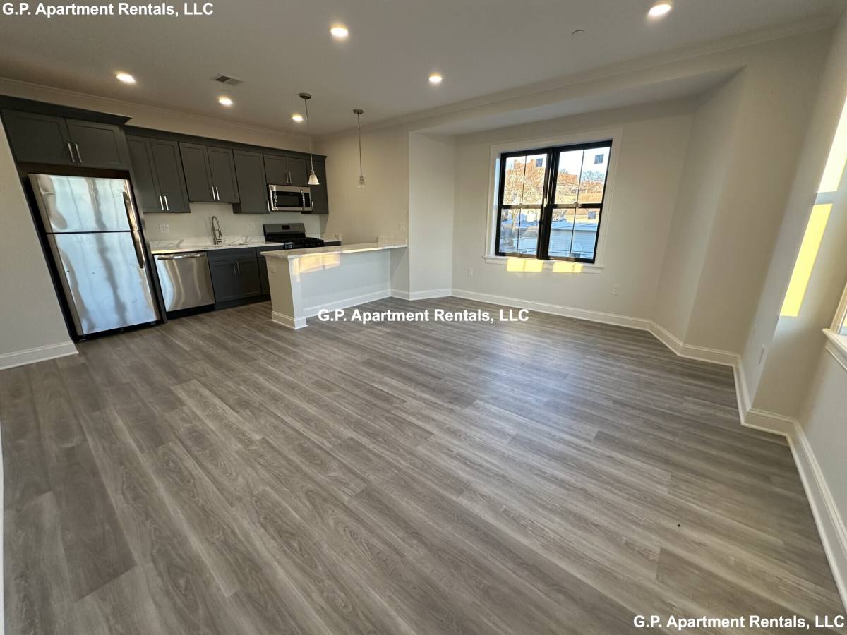 Apartment for rent at 48 Nichols St #303, Everett, MA 02149