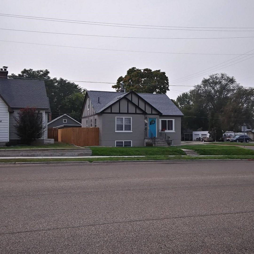 Townhouse for rent at 1002 Everett St, Caldwell, ID 83605
