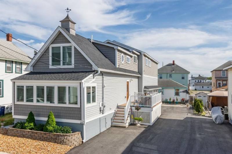 Apartment for rent at 25 K St #REAR, Hampton, NH 03842