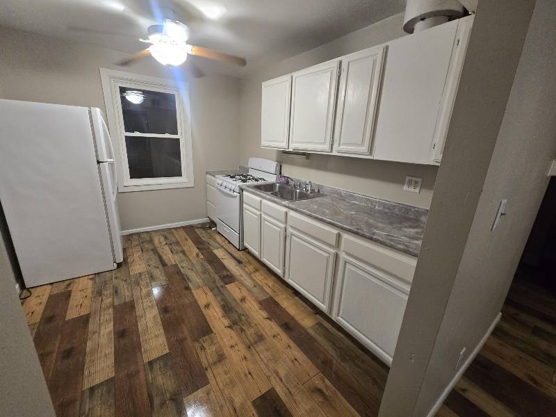 Apartment for rent at 822 Kingsporte Ave #822, La Porte, IN 46350