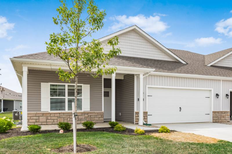 Townhouse for rent at 418 Helena Dr, Plain City, OH 43064