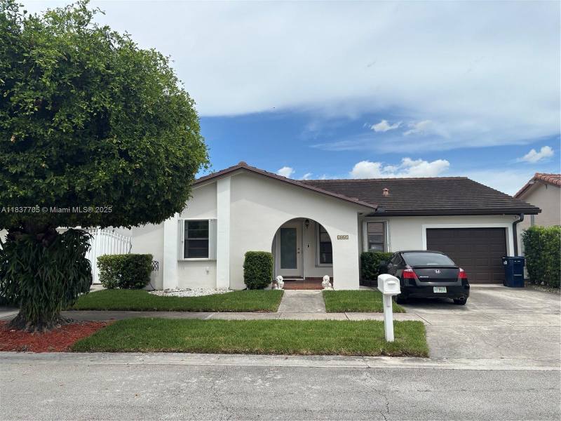 House for rent at 1065 NW 127 Th Path, Miami, FL 33182