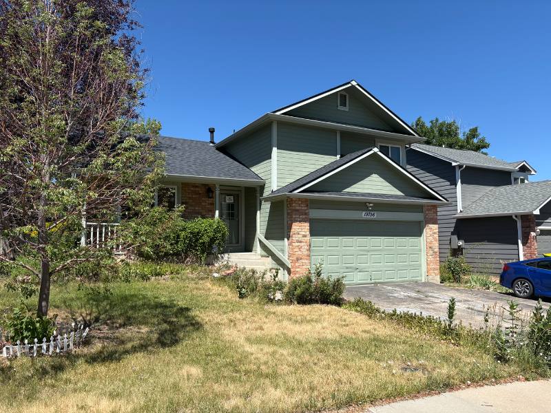 House for rent at 19756 E Bellewood Dr, Aurora, CO 80015