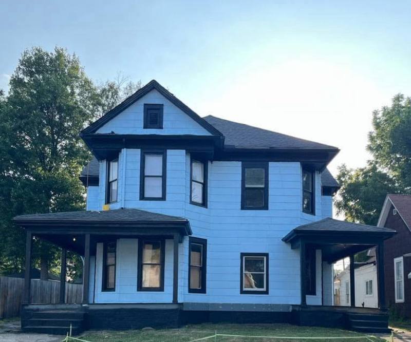 Apartment for rent at 623 S 8th St #3, Terre Haute, IN 47807
