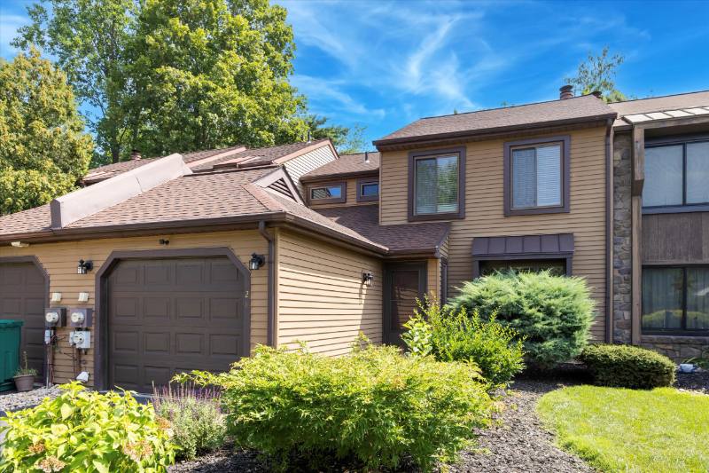 Townhouse for rent at 128 Granite Hill Court, Langhorne, PA 19047