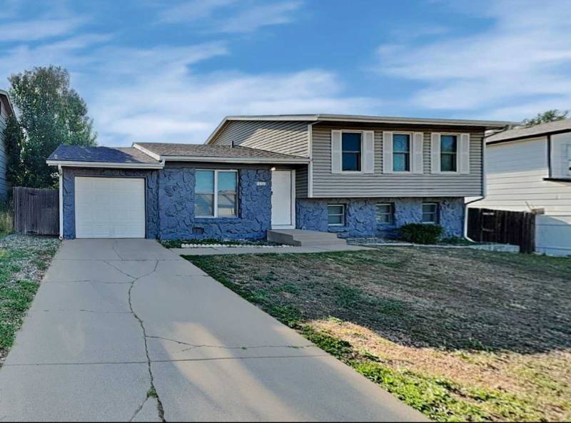 House for rent at 9868 Saint Paul St, Denver, CO 80229