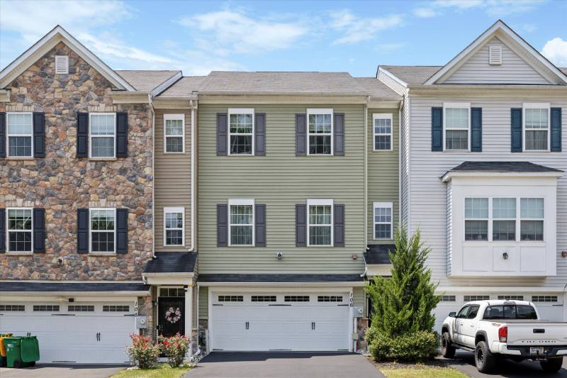 Townhouse for rent at 106 Master Ave, Feasterville Trevose, PA 19053