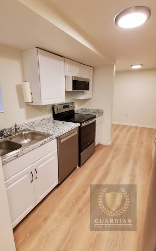 Apartment for rent at 1936 5th St #B, Bremerton, WA 98337
