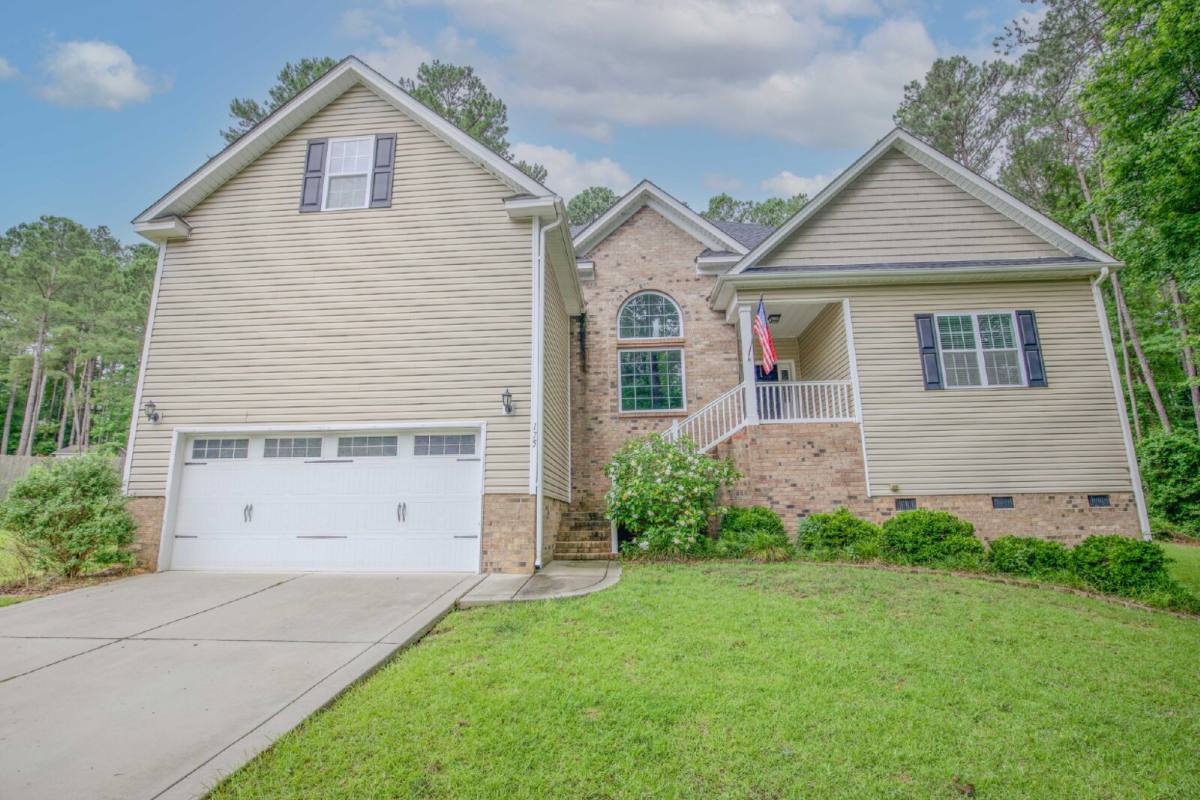 House for rent at 175 Dicks Hill Rd, Carthage, NC 28327