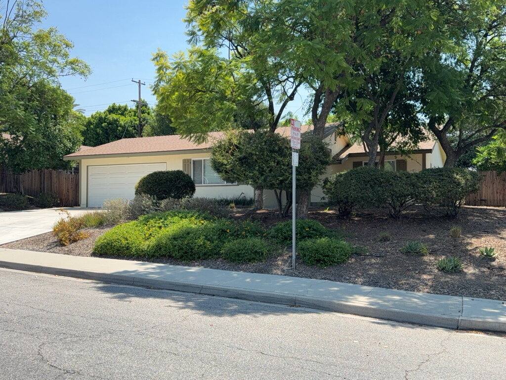 House for rent at 3094 Flanders Rd, Riverside, CA 92507