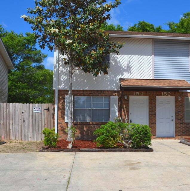Townhouse for rent at 154 Valencia Dr, Fort Walton Beach, FL 32547