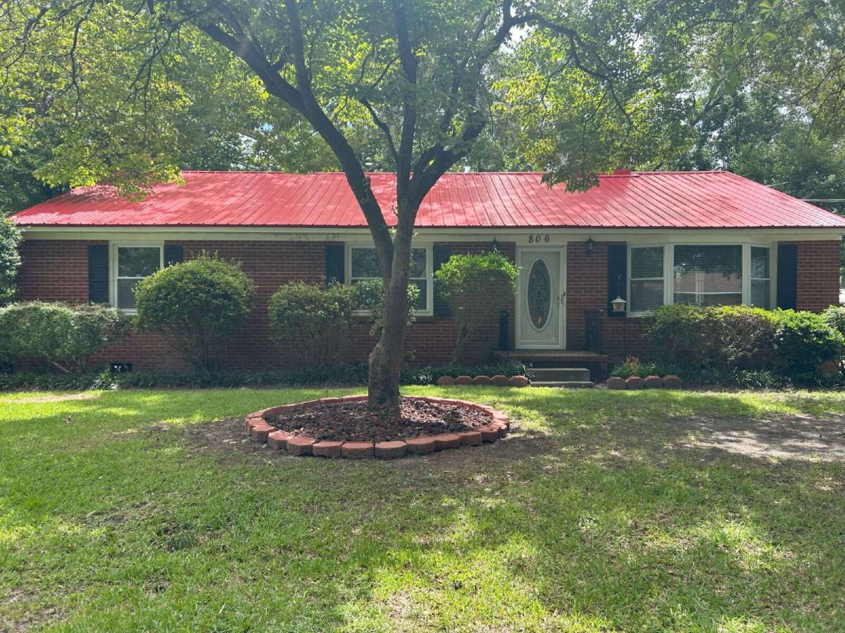House for rent at 806 S Madison Ave, Goldsboro, NC 27530