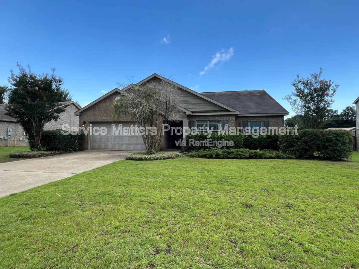 House for rent at 4901 Spears St, Milton, FL 32571