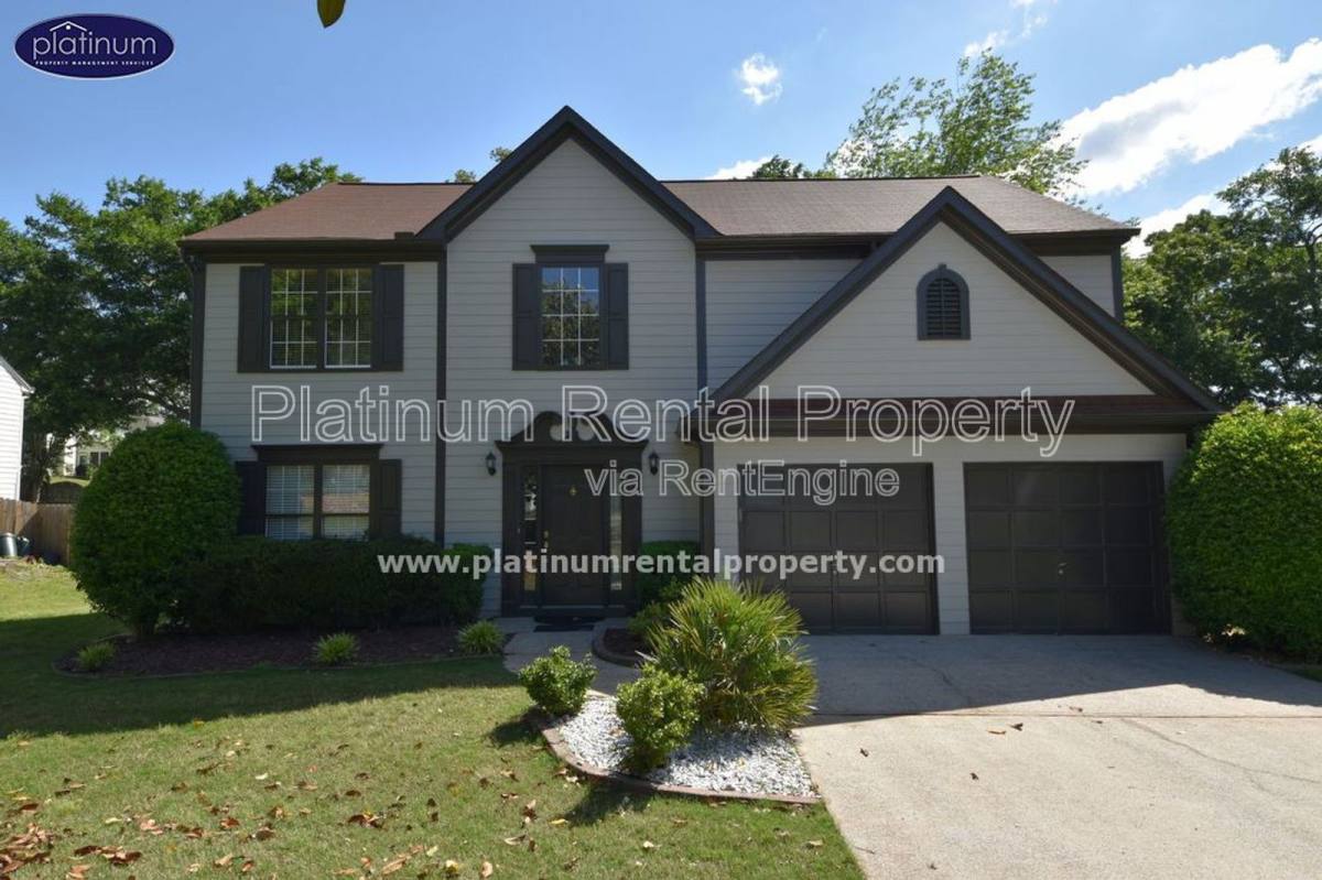 House for rent at 1325 Holleybrooke Dr, Alpharetta, GA 30004