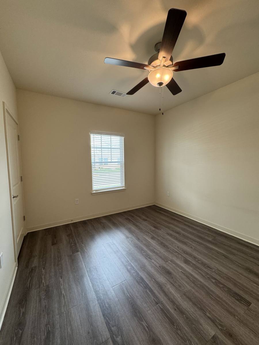 Apartment for rent at 10216 Greenland Park Dr #9101, Fort Worth, TX 76179
