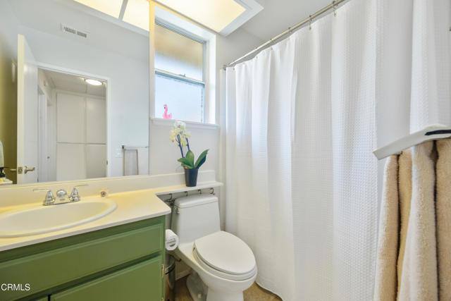 House for rent at 27220 Waterford Dr, Valencia, CA 91354