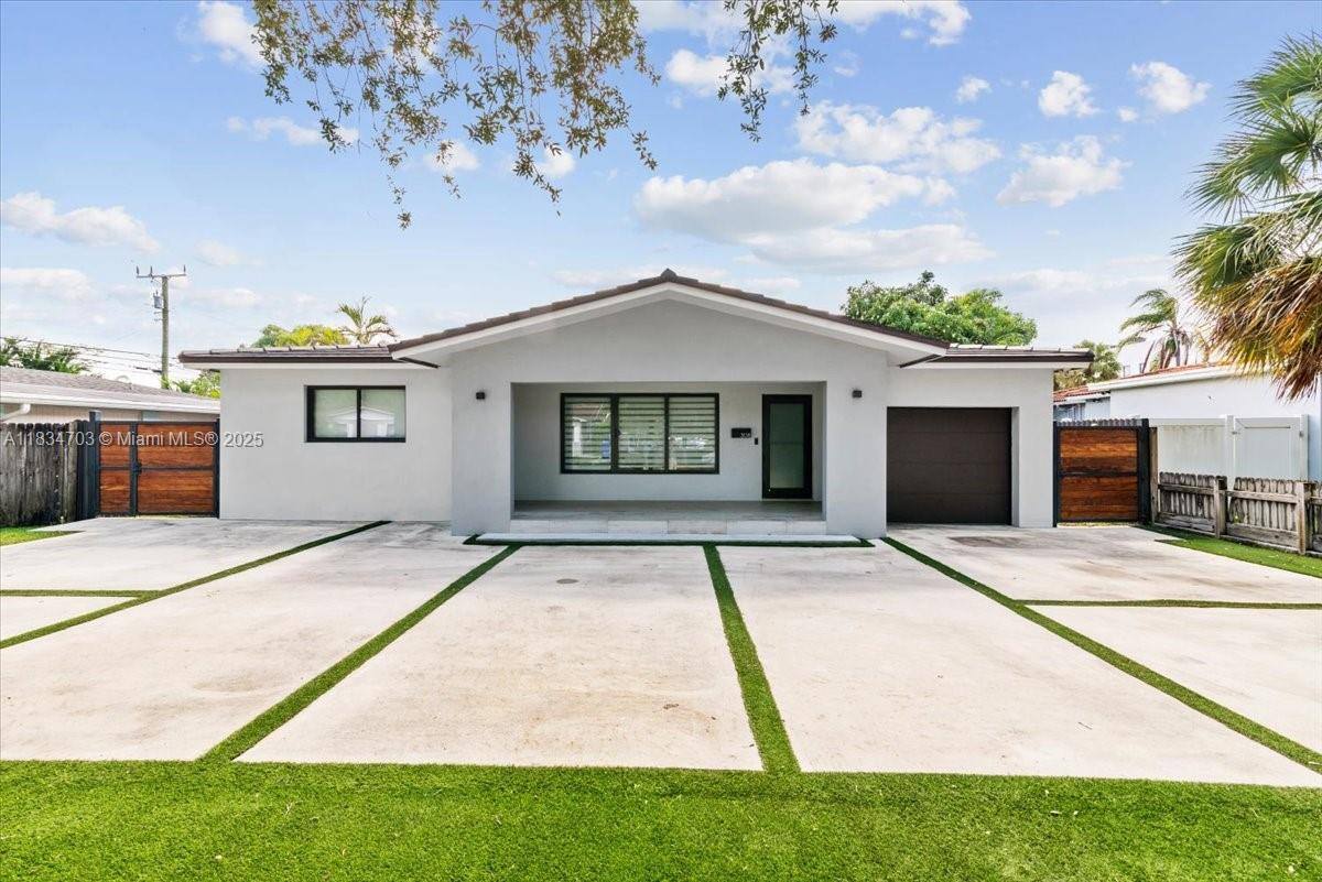 House for rent at 308 S 26th Ave, Hollywood, FL 33020
