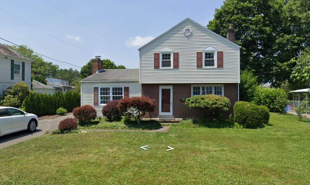 House for rent at 616 Beverly Dr, Allentown, PA 18104