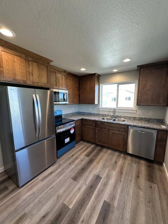 Apartment for rent at 1155 Annalise St, Central Point, OR 97502