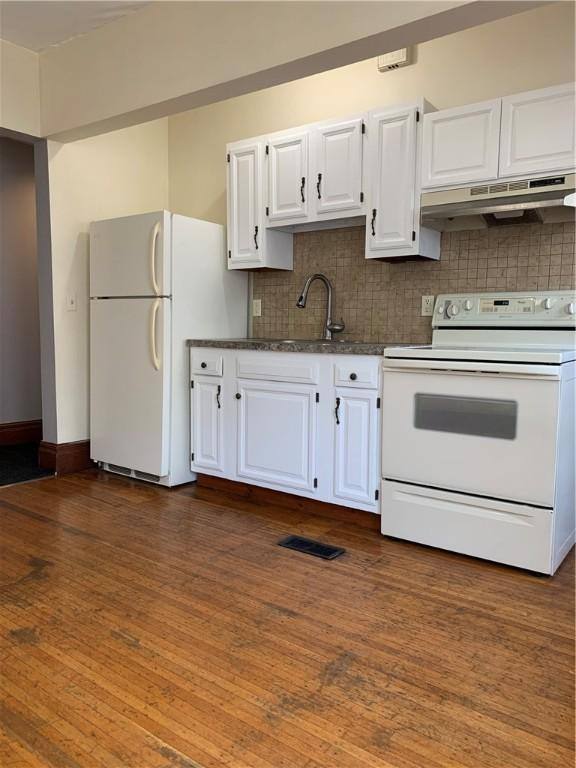 House for rent at 221 Oxford St #4, Rochester, NY 14607