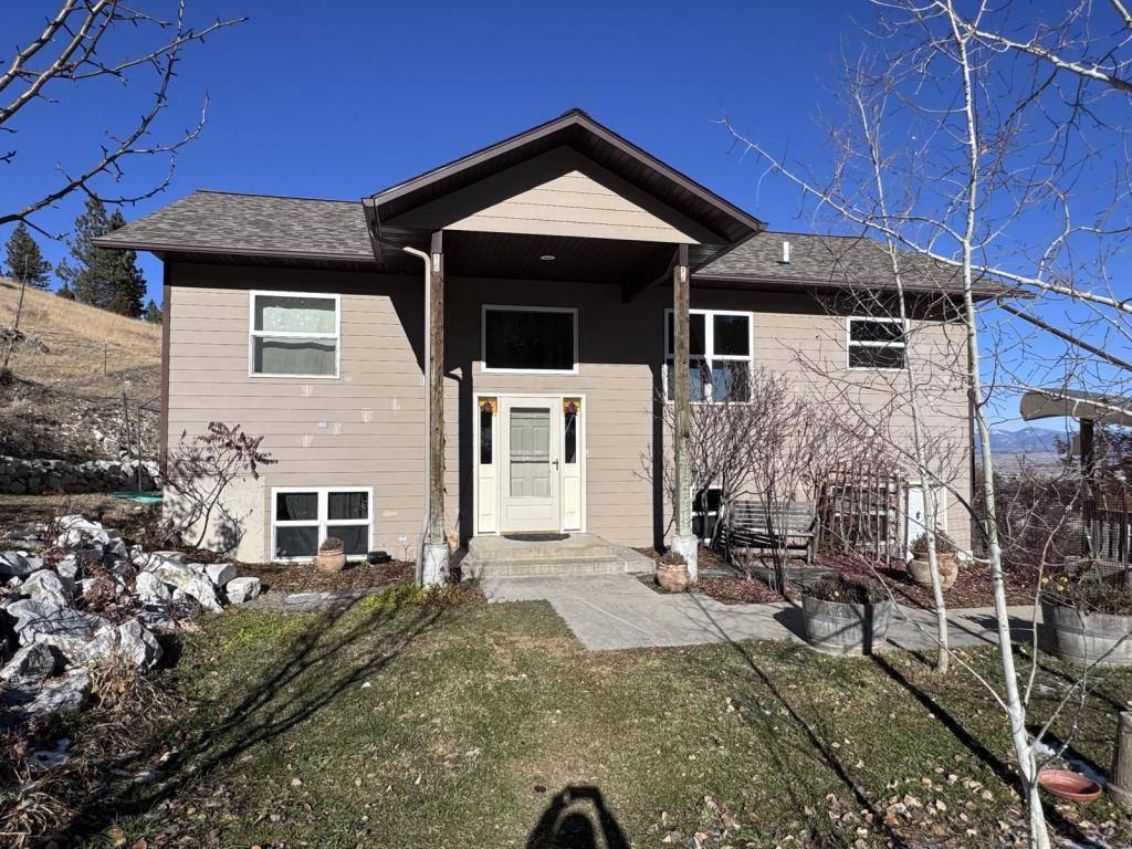 House for rent at 828 Sparta St, Helena, MT 59601