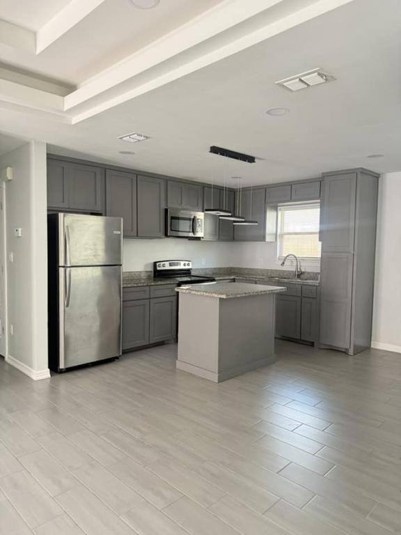 Apartment for rent at 1304 Petri Dr, Weslaco, TX 78599