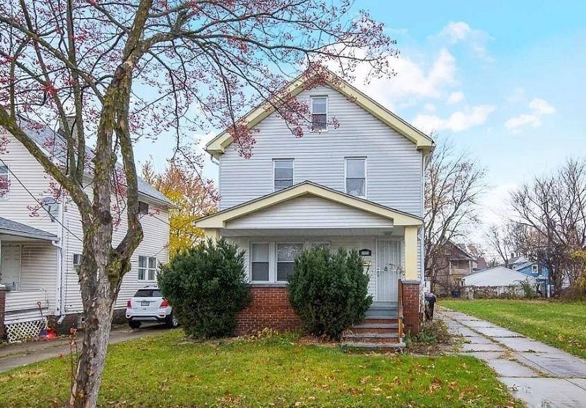 House for rent at 8009 Vineyard Ave, Cleveland, OH 44105