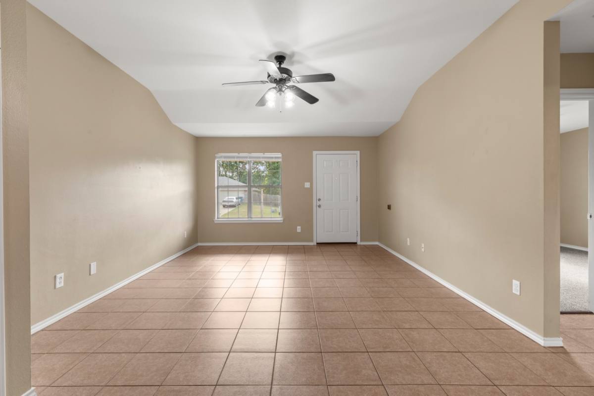 House for rent at 213 Shelly Lane, Lindale, TX 75771