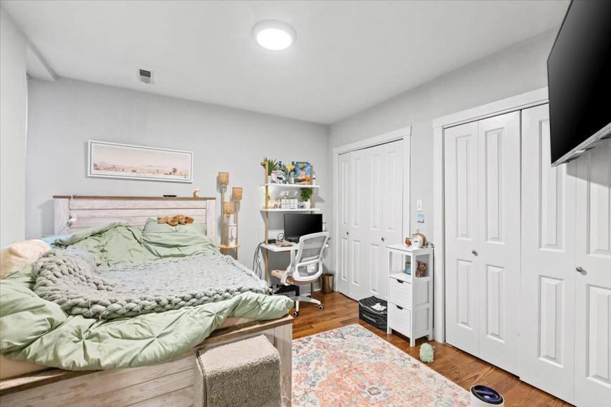 Apartment for rent at 1431 W Cortez St #1F, Chicago, IL 60642