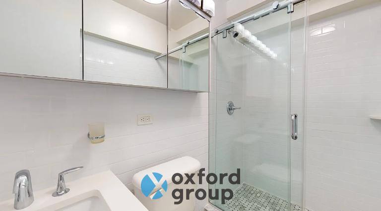Townhouse for rent at 19 Beekman Place #3G, New York, NY 10022