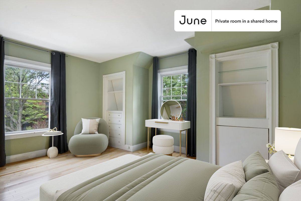 Apartment for rent at 19 Putnam Ave #B, Cambridge, MA 02139