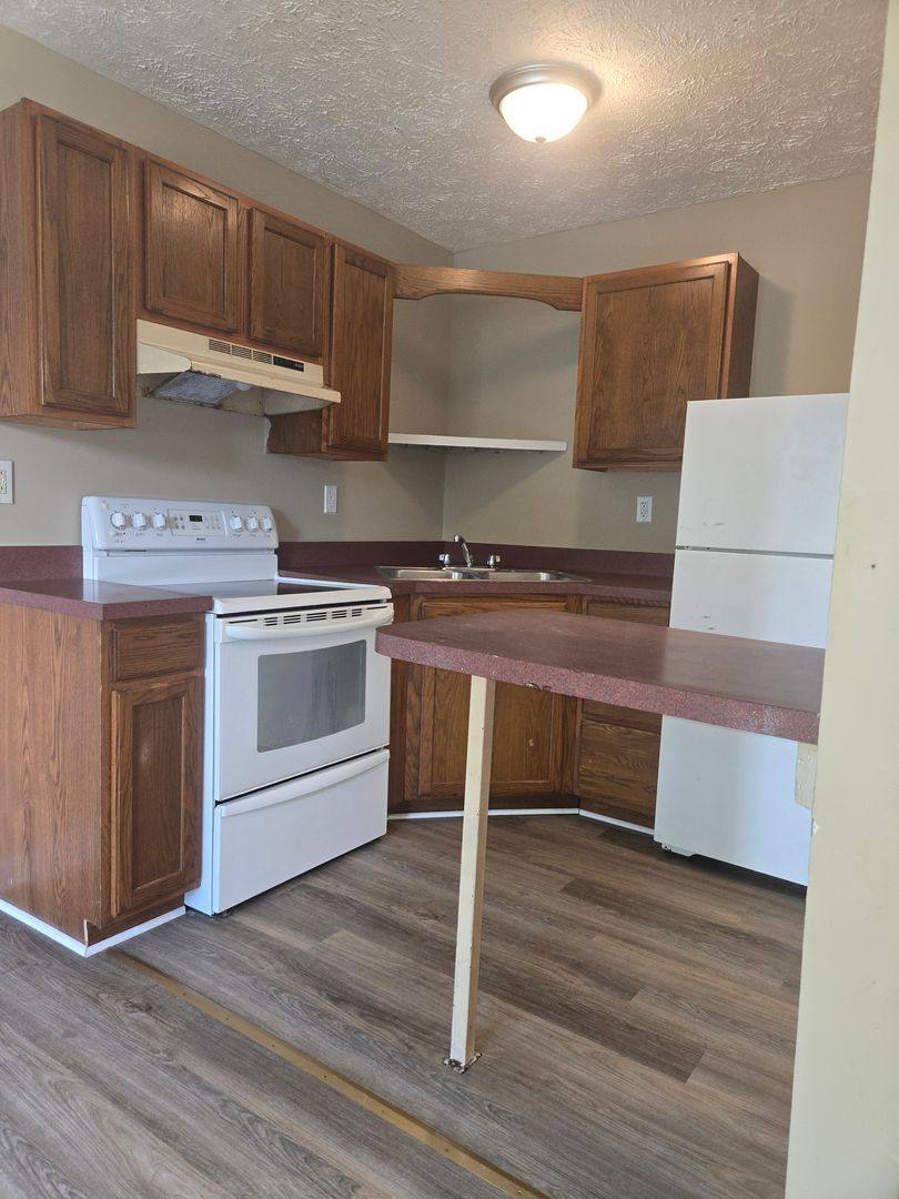 Apartment for rent at 543 N Maple St, Winchester, KY 40391