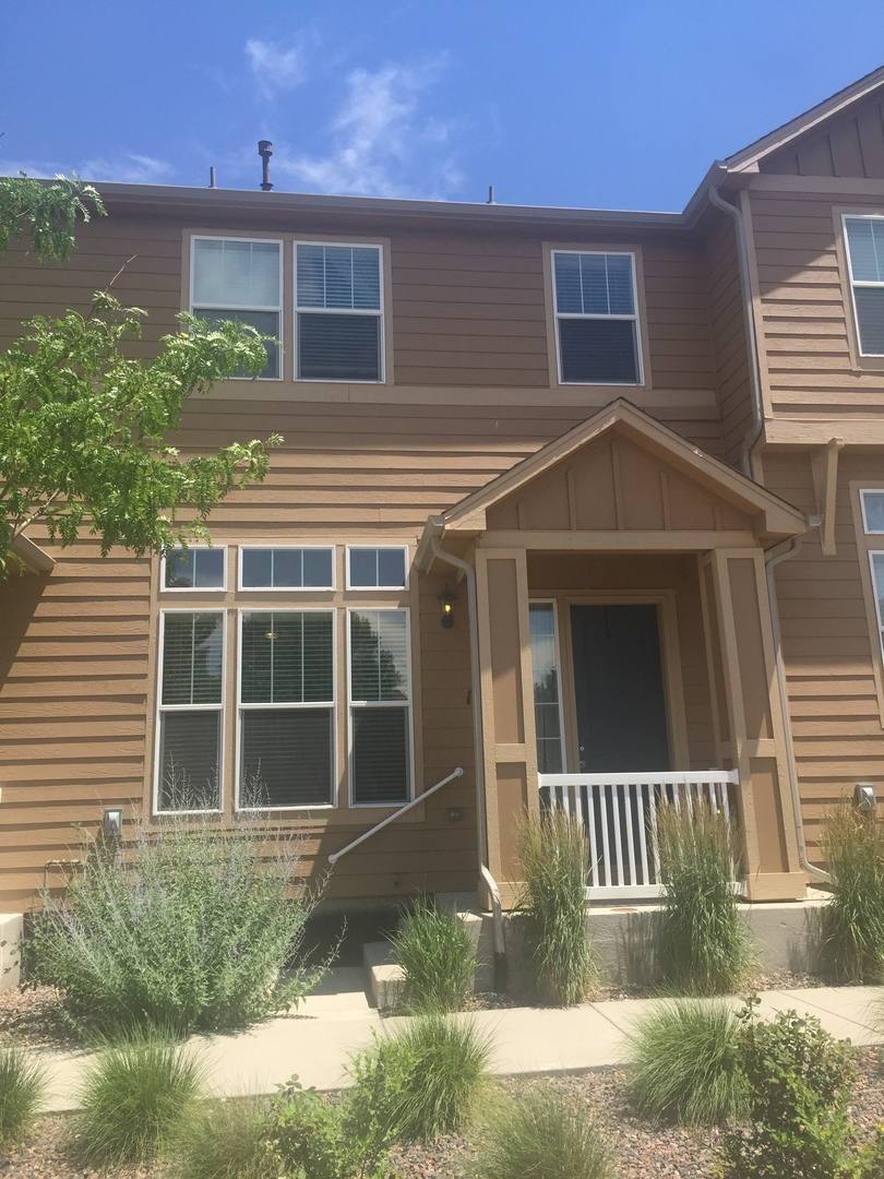 Townhouse for rent at 1417 Lamborn Way, Castle Rock, CO 80109