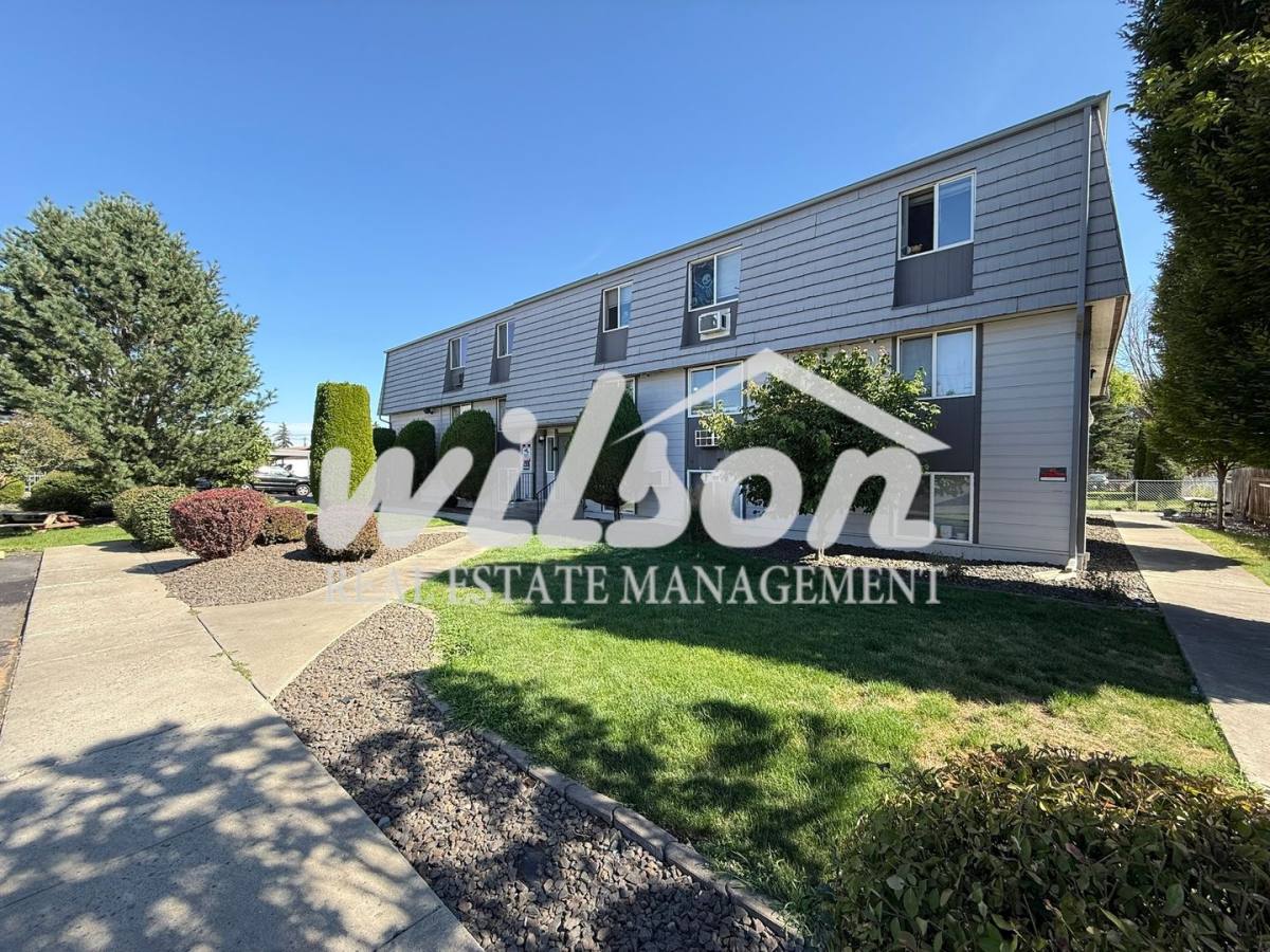 Apartment for rent at 1006 W Mead Ave, Yakima, WA 98902