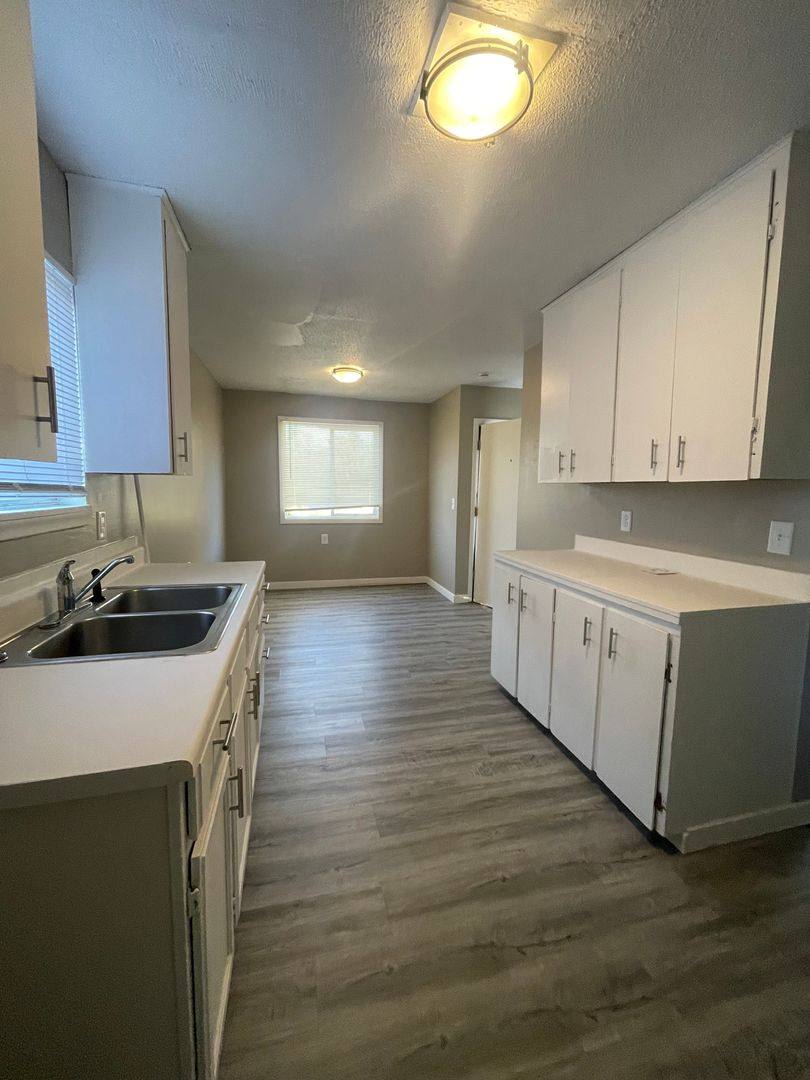 House for rent at 4723 Huntington Ave, Omaha, NE 68152