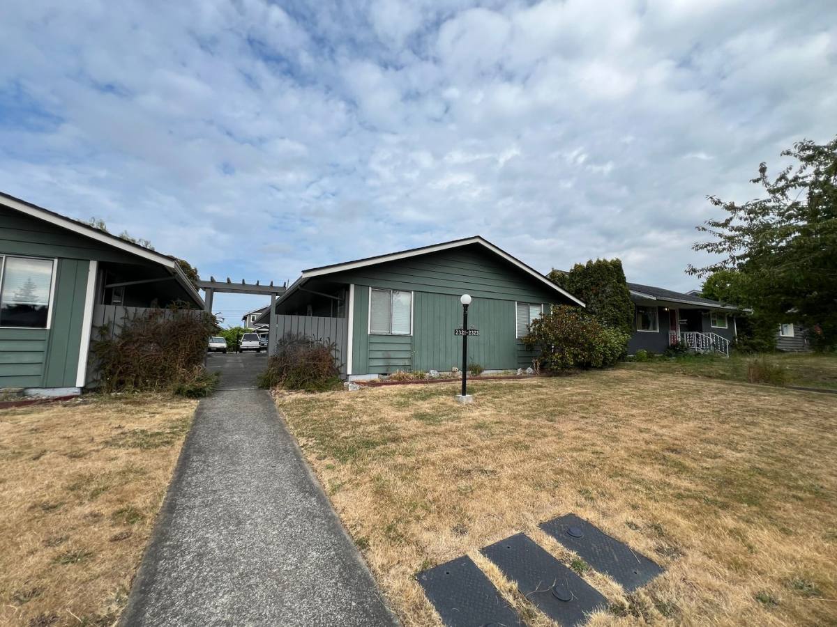 Apartment for rent at 2321 Pacific St, Bellingham, WA 98229
