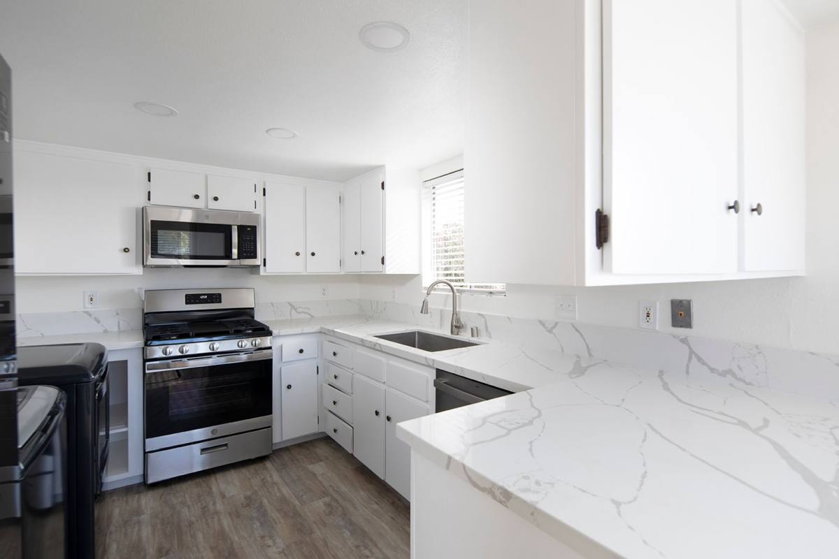 Apartment for rent at 1011 - 1015 Bush St, San Diego, CA 92103