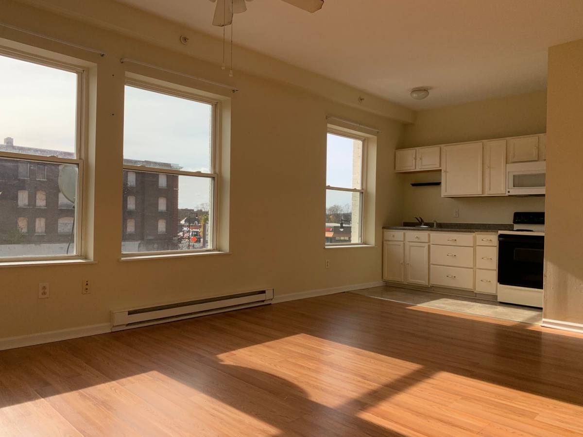 Apartment for rent at 644-648 N St, Pittsfield, MA 01201