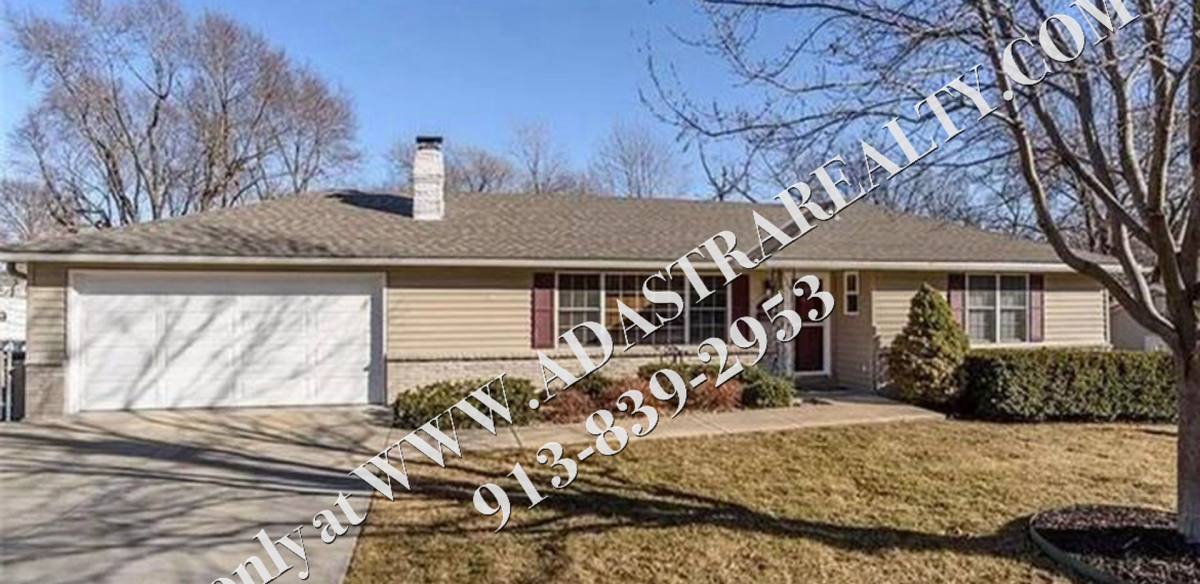 Apartment for rent at 5141 Nieman Rd, Shawnee, KS 66203