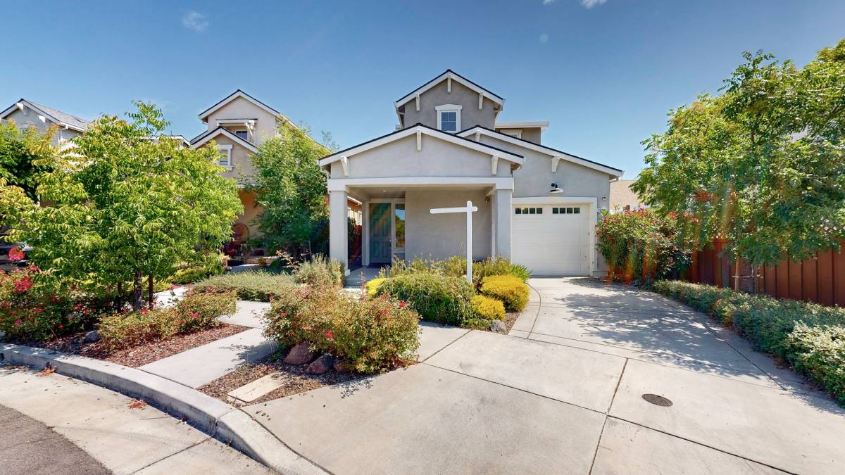 House for rent at 1632 Wishing Well, Santa Rosa, CA 95403