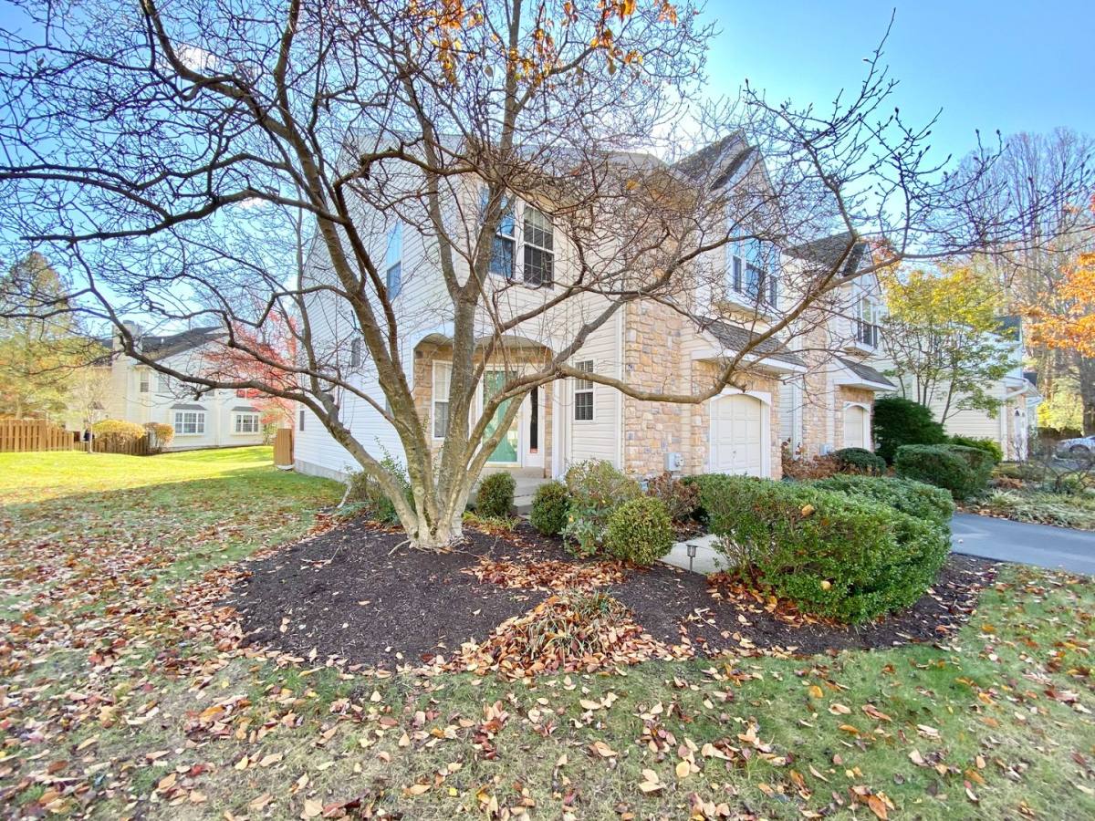 House for rent at 545 Aspen Woods Dr, Morrisville, PA 19067